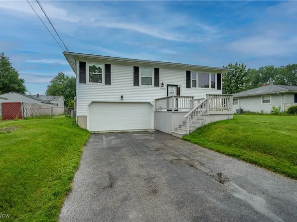 3406 Rebecca Dr, Canfield, OH 44406
