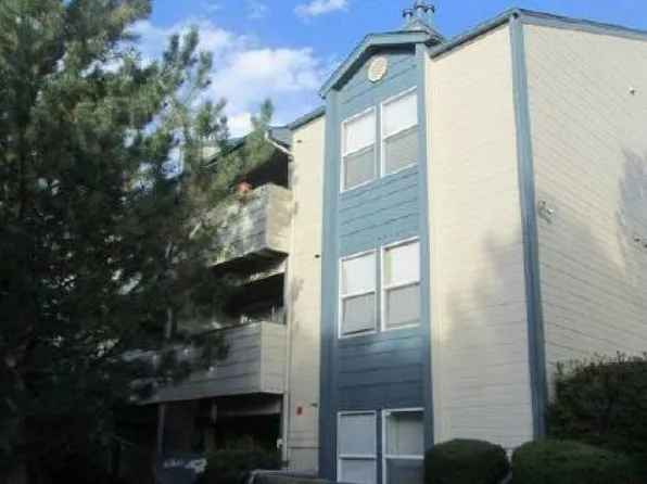444 S Kittredge St APT 301, Aurora, CO 80017