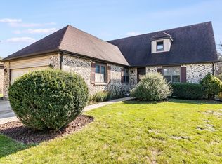 169 Columbia Ave, Des Plaines, IL 60016