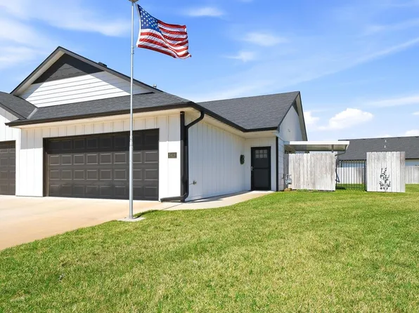 3418 W Angel St, Wichita, KS 67217