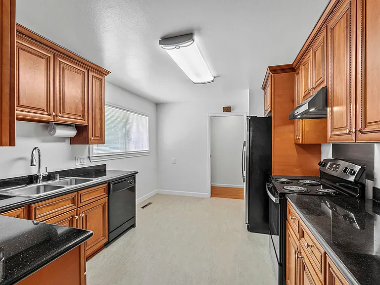 4623 Borina Dr — Photo 11