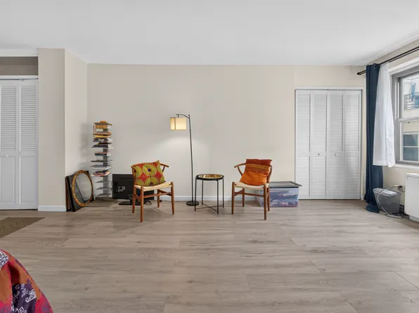 1020 Grand Concourse image 1 of 24