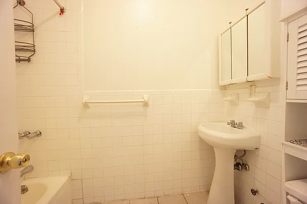Rented by Compass | media 6