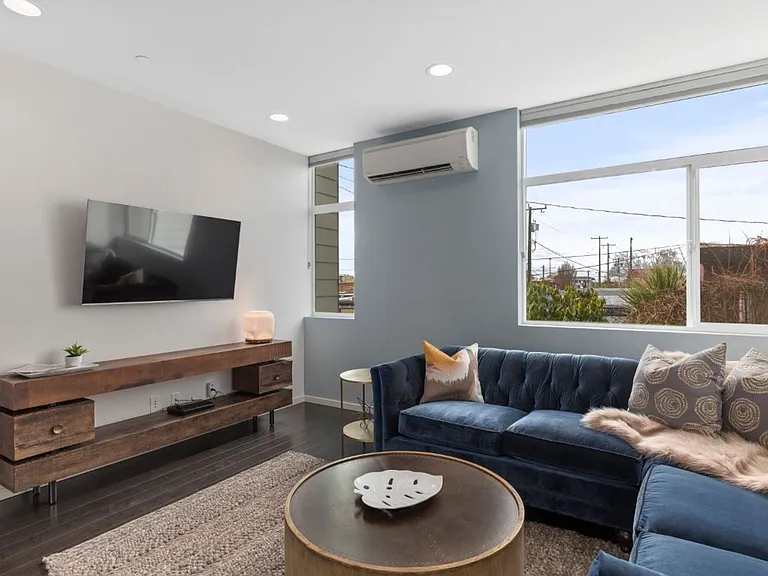 8503 14th Ave NW — Photo 5