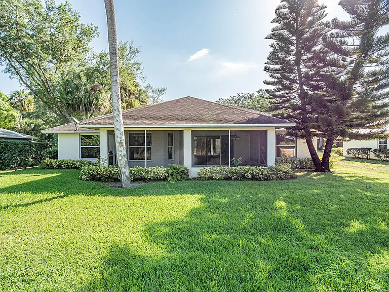 141 39th Dr — Photo 38