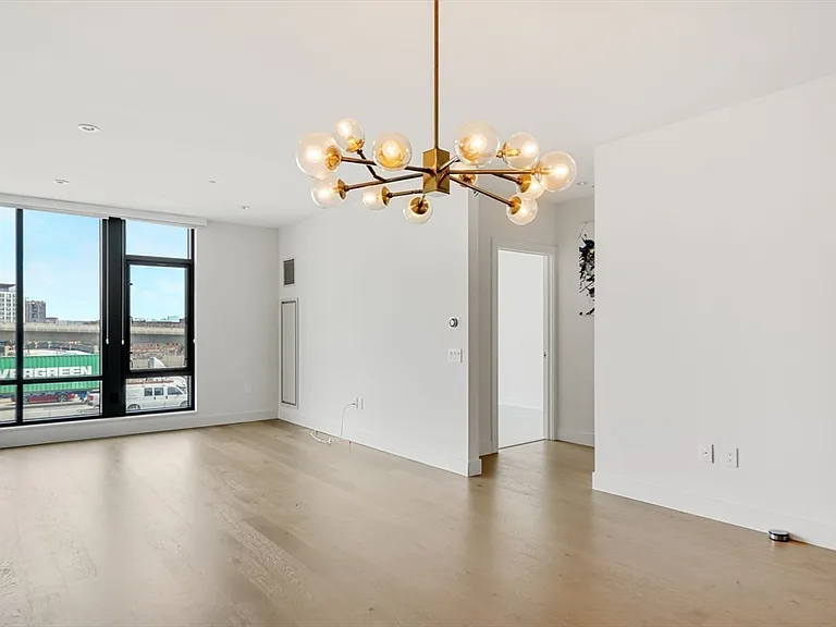 40 Traveler St #502 — Photo 5