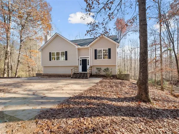 1843 Davenport Rd, Braselton, GA 30517