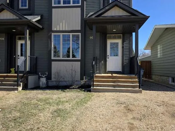 908 S 8th Ave, Wainwright, AB T9W 1C9