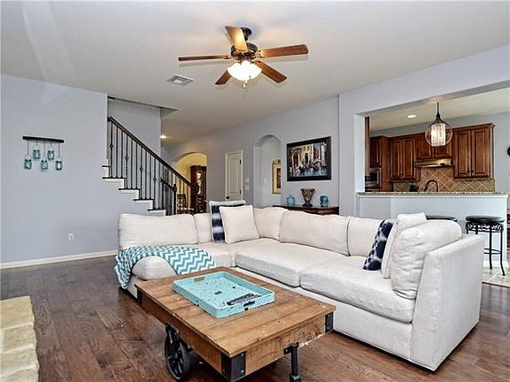 4th image of 125 Florenz Ln