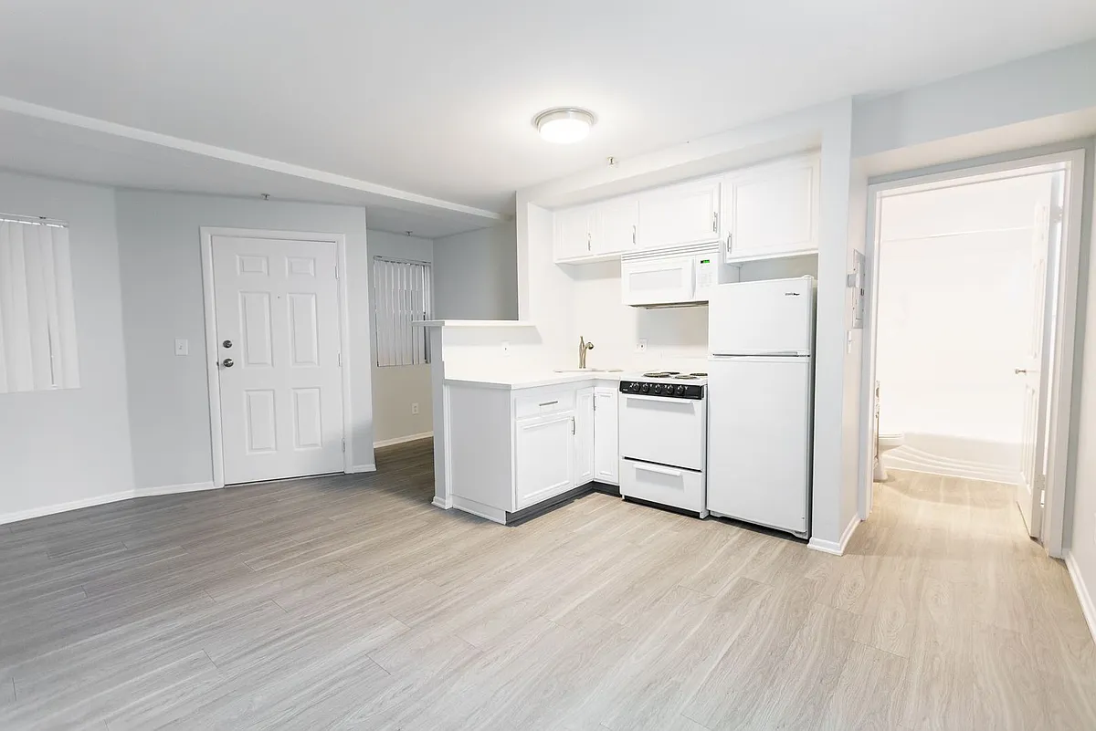 Floor plan 104