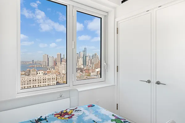 Rented by Nest Seekers International | media 12