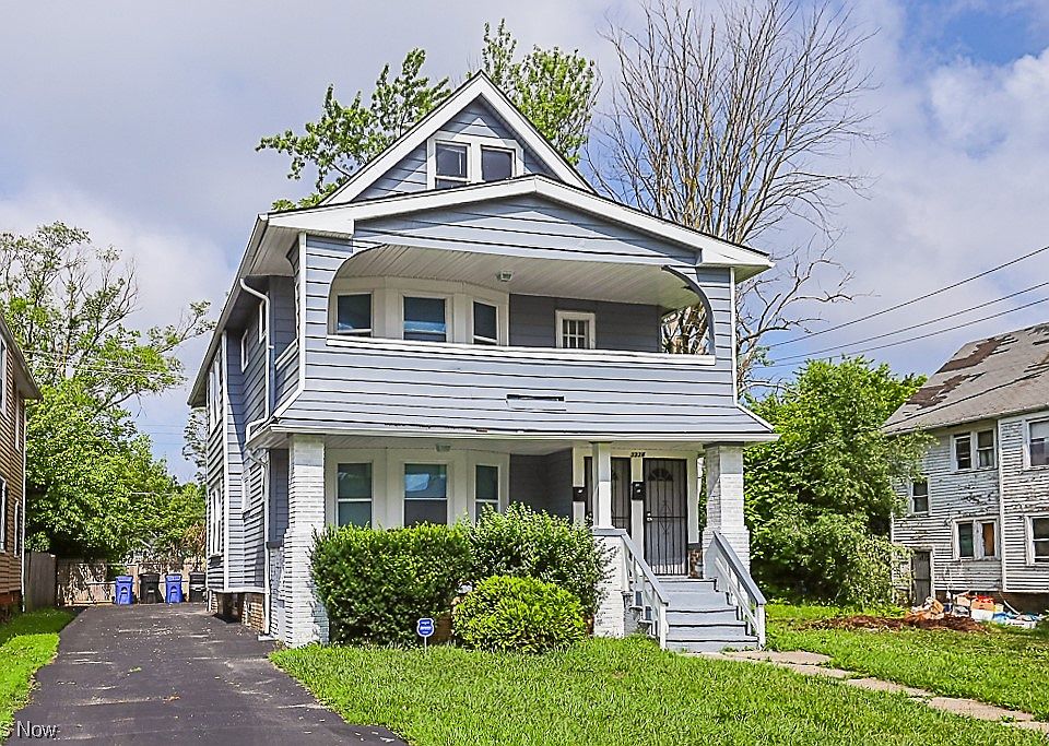 1st image of 3334 E 132nd St