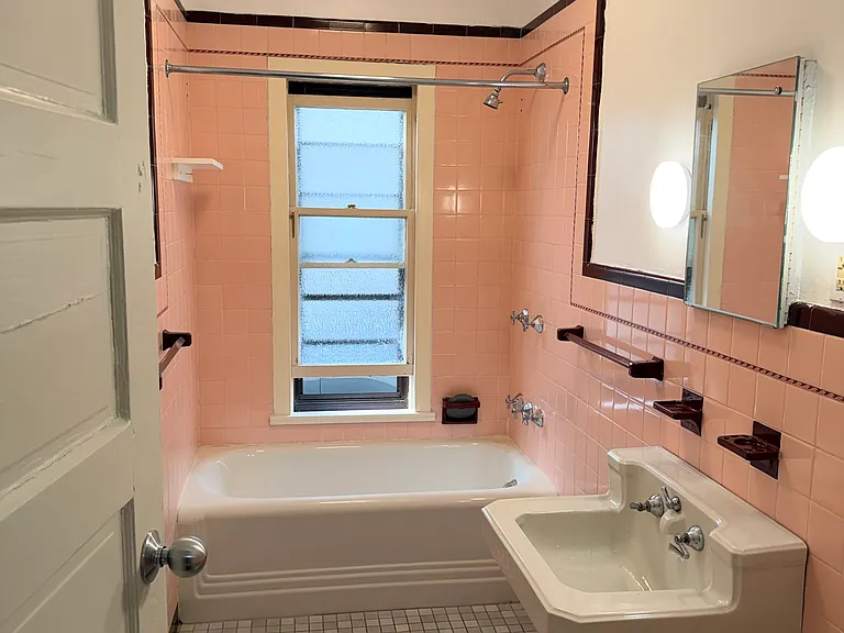 62 Firglade Ave #1 — Photo 13