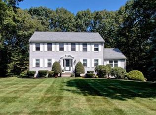 6 Partridge Trl, Bellingham, MA 02019