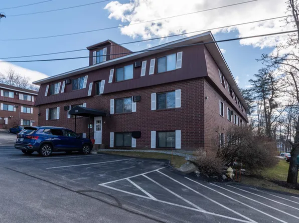 535 Calef Road #17, Manchester, NH 03103