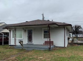 2001 Chesterfield Dr, Owensboro, KY 42301