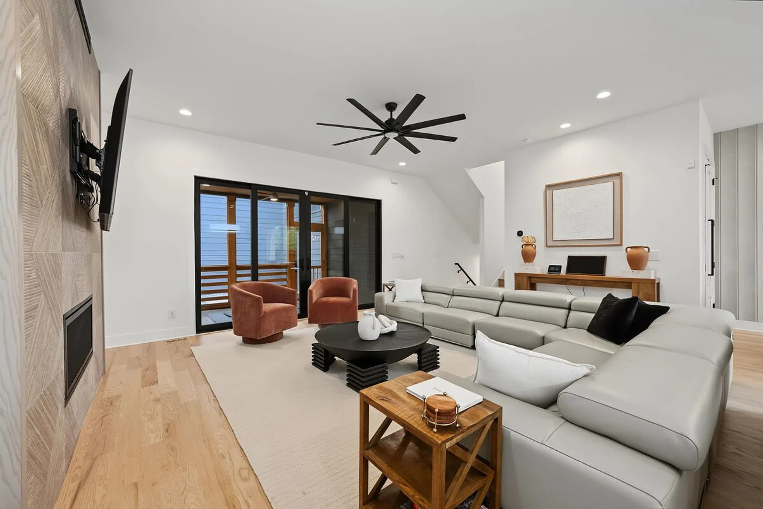 5 bed, 4.5 bath, $19,655 — Photo 4