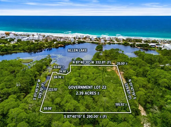 22 Old Winston Cir, Pt Washington, FL 32459