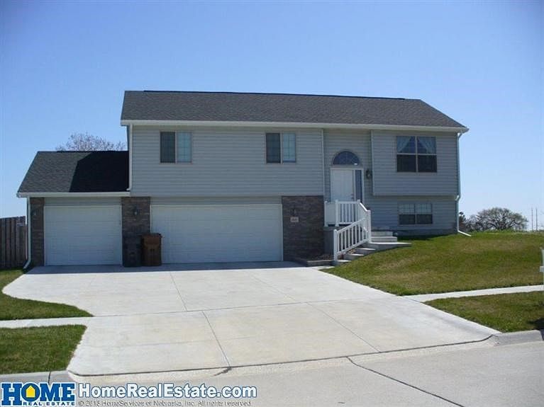 1st image of 1616 NW 45th St