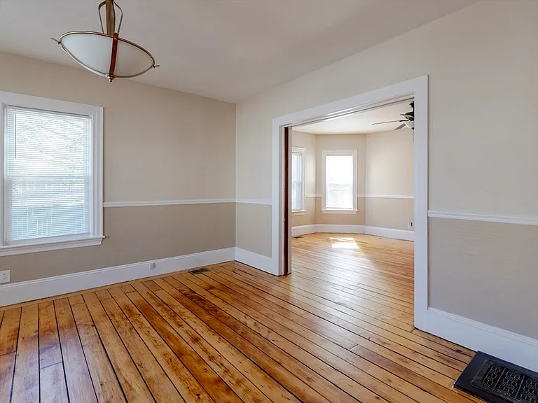 18 Meader St #1 — Photo 10