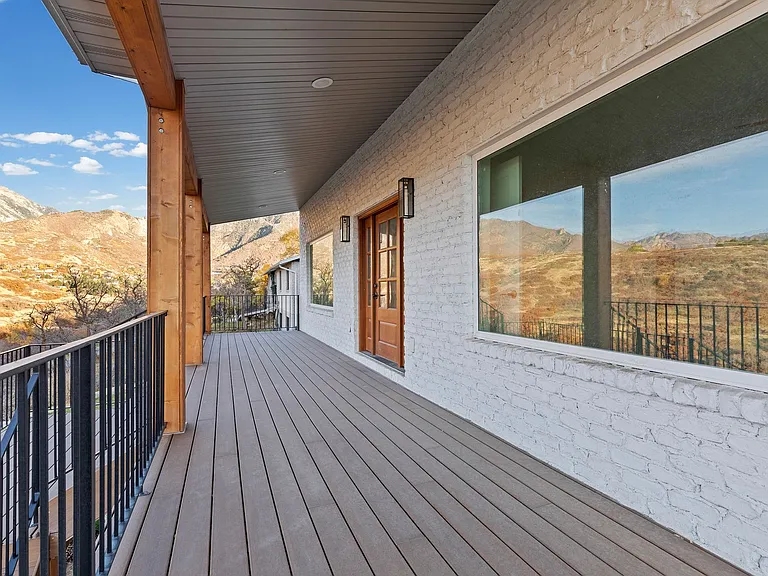 2460 E Dimple Dell Rd — Photo 23