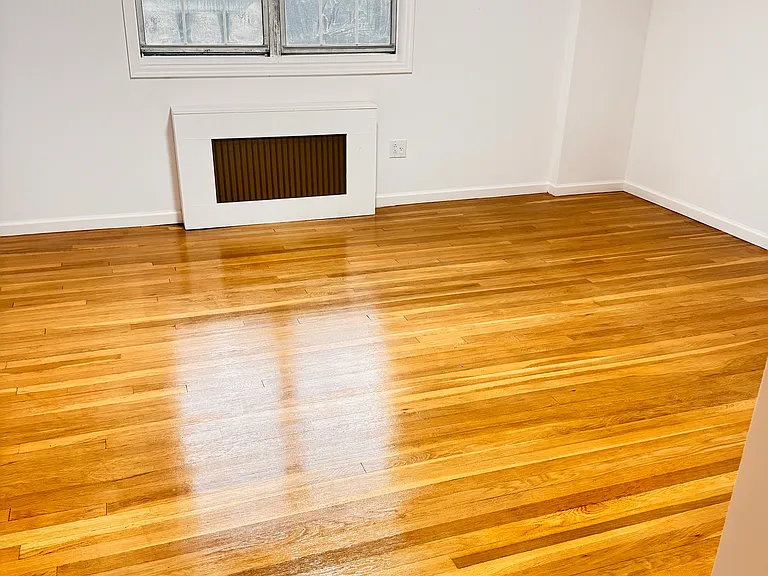 13526 78th Ave #2F — Photo 7