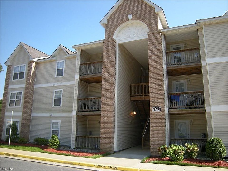 1st image of 431 Old Colonial Way Unit 104