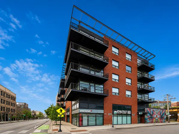 2045 W Concord Pl APT 307, Chicago, IL 60647