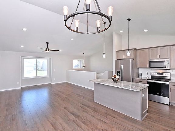 5th image of 2147 Harbour Oak Dr SE