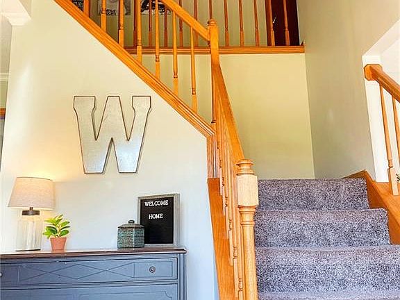 2nd image of 5724 Williamsburg Cir