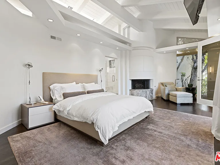 31833 Sea Level Dr — Photo 18