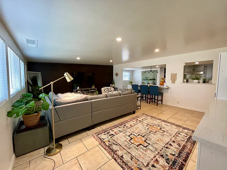3212 Covina St — Photo 12