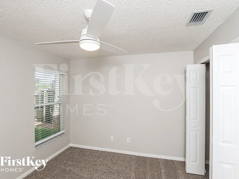 3576 Egret Dr — Photo 11