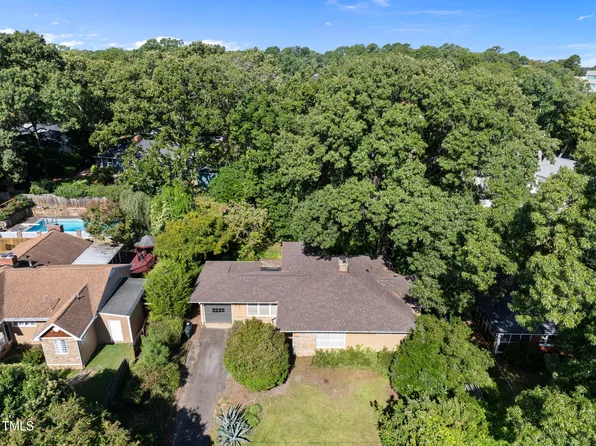 825 Woodburn Rd, Raleigh, NC 27605