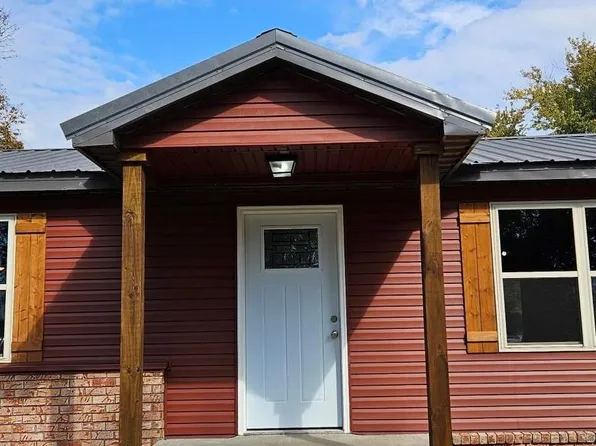 1004 Maddox St, Corning, AR 72422