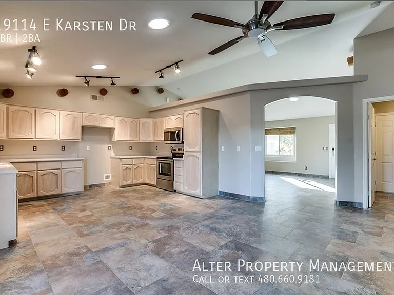 19114 E Karsten Dr — Photo 10