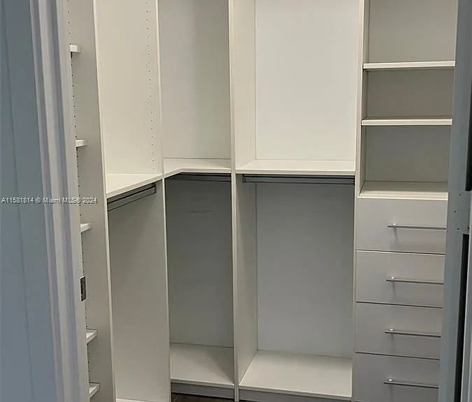2900 NE 7th Ave #3404 — Photo 13