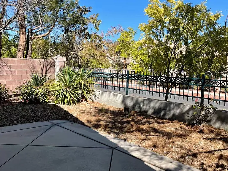 9316 Canalino Dr — Photo 5