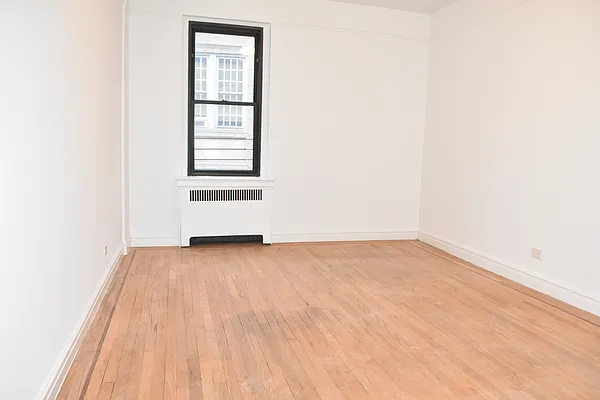 Rented by Brown Harris Stevens | media 30