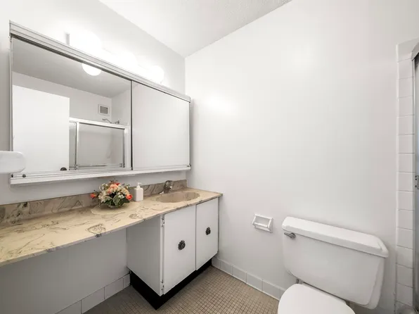 7855 Blvd East image 13 of 26