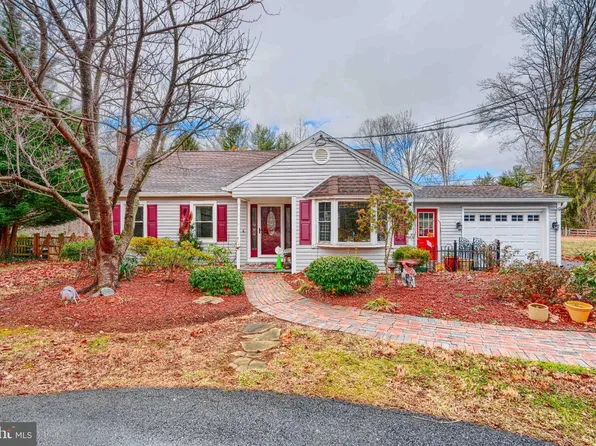 1008 Hughes Shop Rd, Westminster, MD 21158