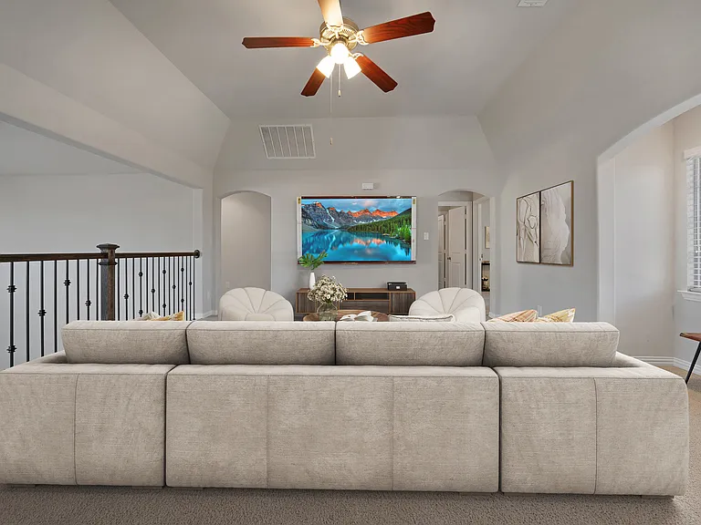 12615 Burnt Prairie Ln — Photo 13
