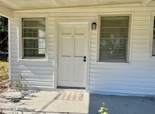 8903 Hipps Rd, Jacksonville, FL 32222