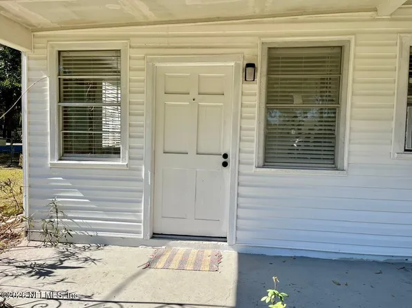 8903 Hipps Rd, Jacksonville, FL 32222