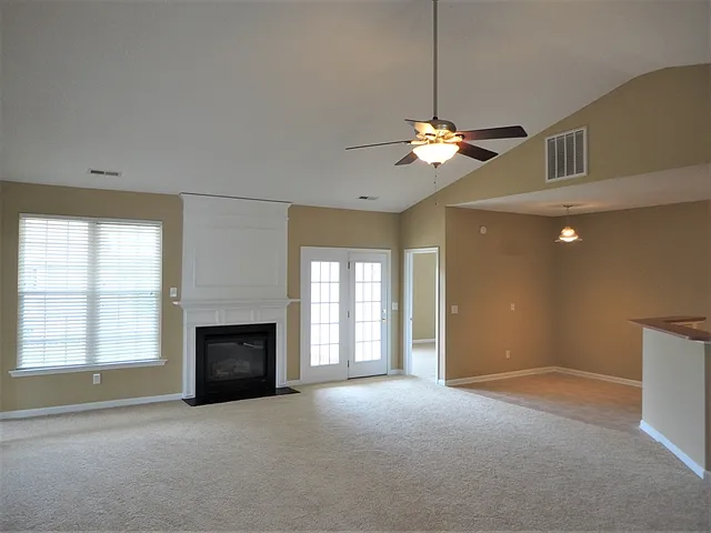 28 Smokehouse Dr — Photo 5