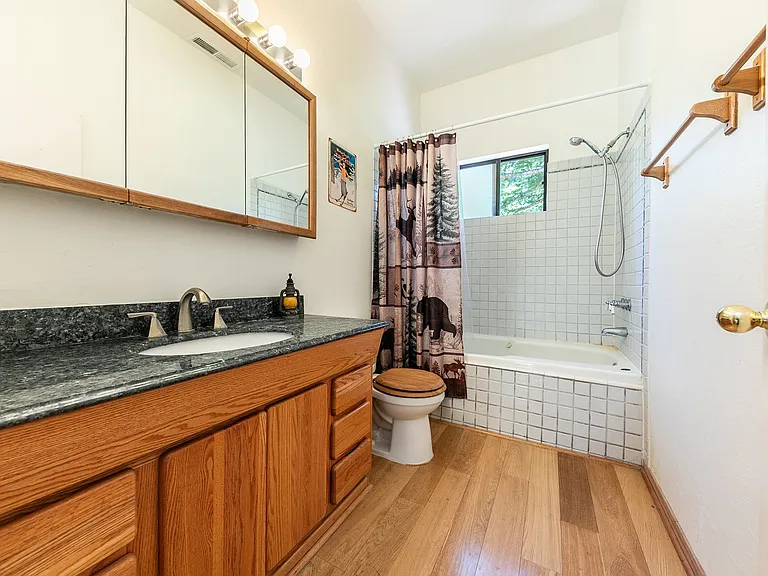 11059 Zermatt Dr — Photo 13