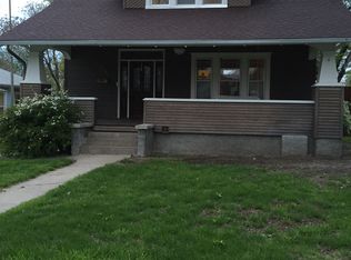 311 E 14th St, Ellis, KS 67637