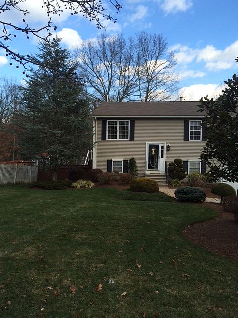 1st image of 72 Remington Farm Dr