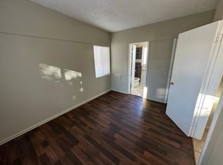 636 S East St #B, Oxnard, CA 93030