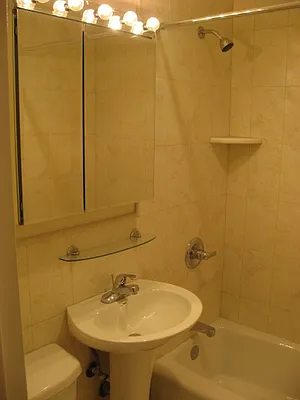 Rented by CNYC Apartments | media 45